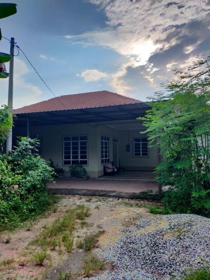 Sya Al-Yahya Homestay Kuala Terengganu Exterior photo